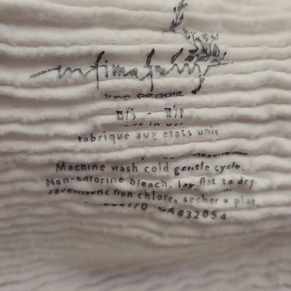 Free People Intimately Seamless Too Late 4 You Top - Picture 3 of 3